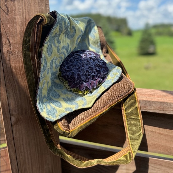 Large crossbody fabric handbag - Picture 1 of 8